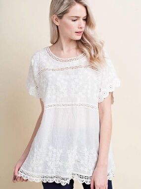 DAVI & DANI White Crochet-Trim Lace Peasant Tunic